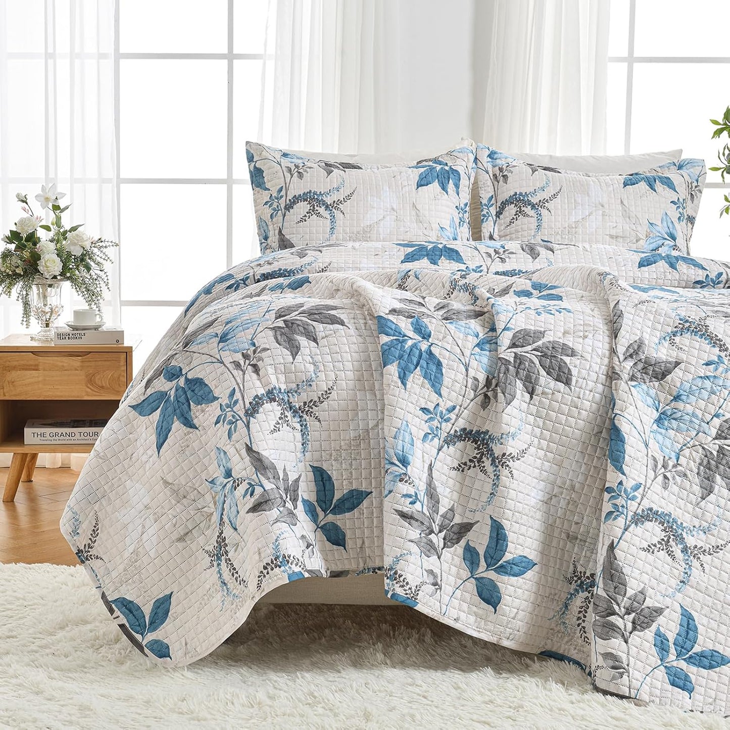 HollyHOME 3 Pieces King Size Quilt Sets with Teal and Gray Leaves Design Bedspread Bed Cover, Includes 1 Quilt, 2 Pillow Shams (King, 102"x96")