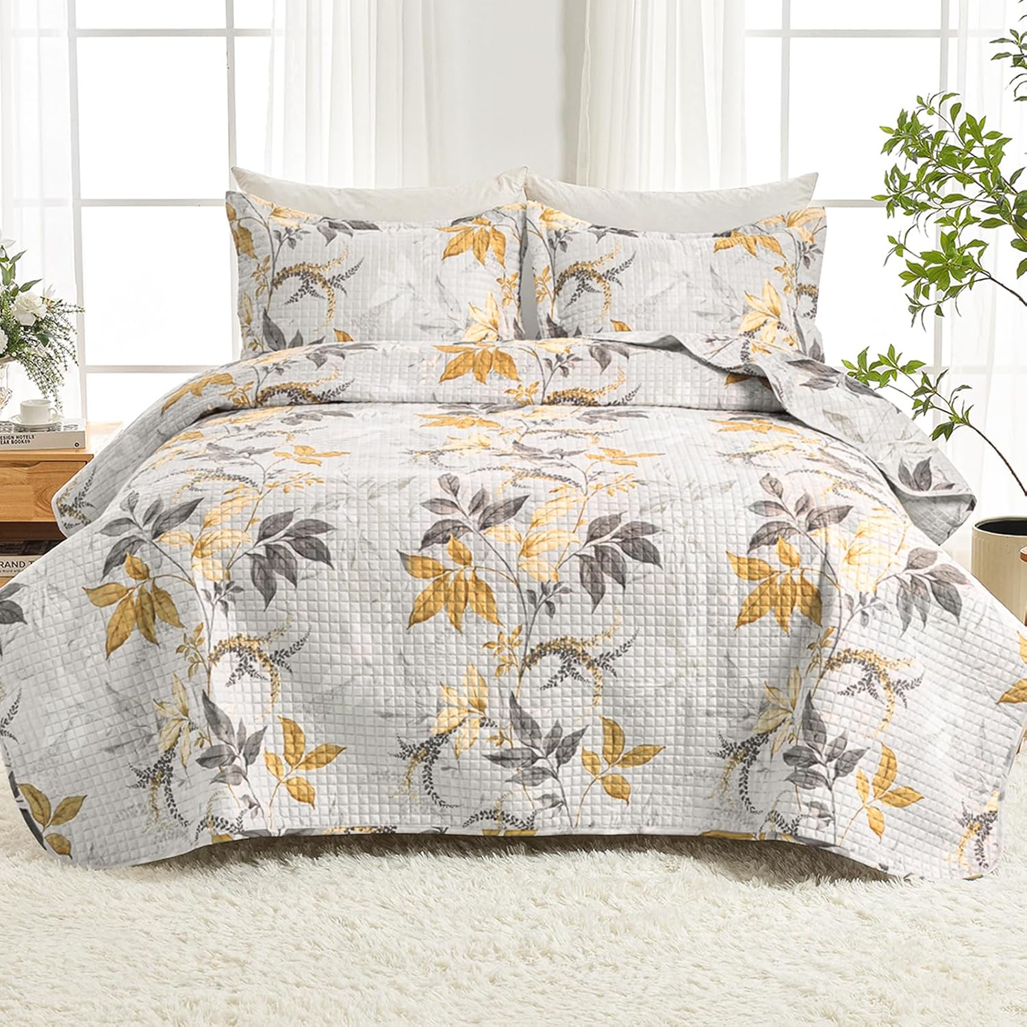 HollyHOME Full/Queen Quilt Set, 3 Pieces Quilt Set Full/Queen Size, Coverlet Yellow and Grey Leaf Printed Lightweight and Soft All Season Bedding Set with Quilt, Pillow Shams, Yellow Grey Leaf