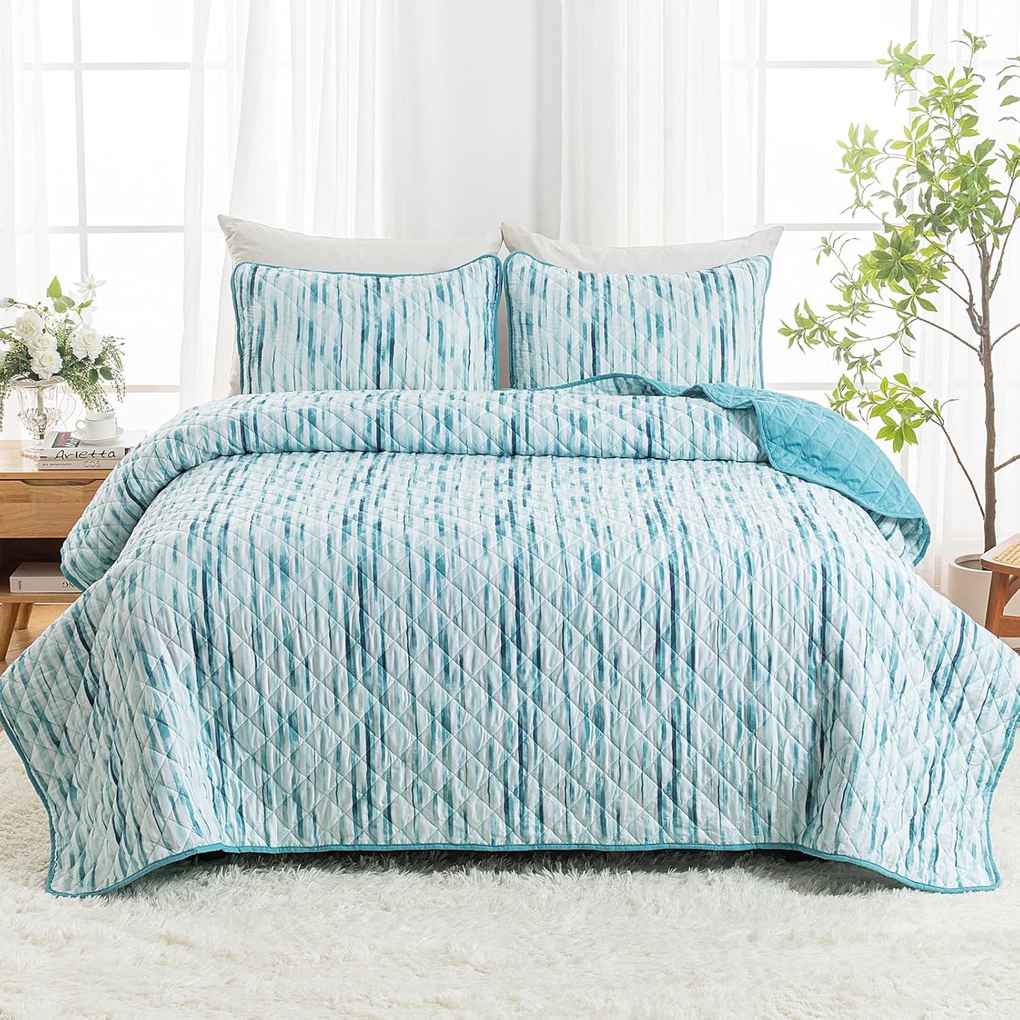 HollyHOME 3 Pieces King Size Quilt Sets with Teal and Gray Leaves Design Bedspread Bed Cover, Includes 1 Quilt, 2 Pillow Shams (King, 102"x96")