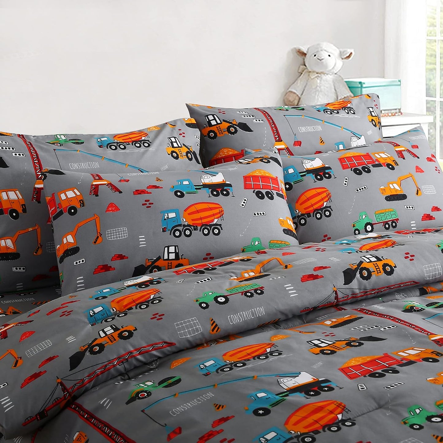 HollyHOME 5Pcs Car Bed in A Bag Truck Tractor Excavator Under Construction Vehicle Print Comforter Set, Soft Microfiber Bedding All Season Room Decor for Adult Teens Boys, Twin, Grey